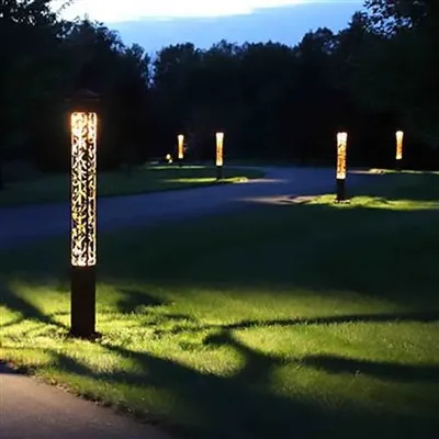 Räätälöidyt Corten teräspuutarhatyyliset led-pollarivalot